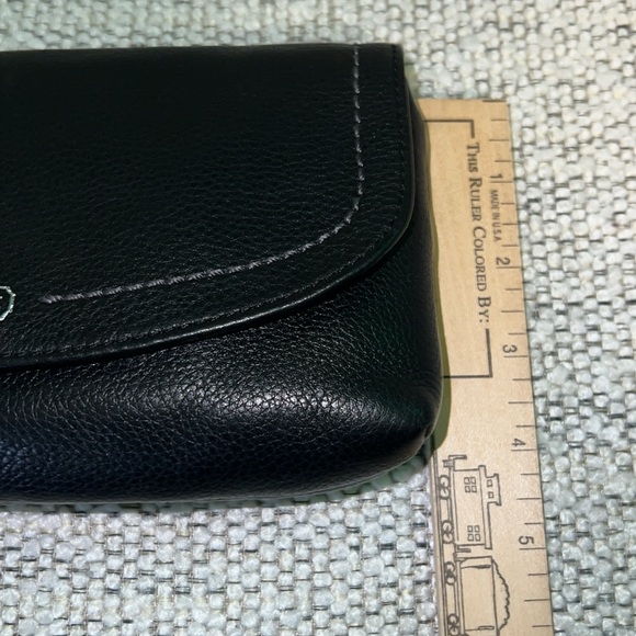 Coach Clutch/Wristlet/Wallet - Picture 11 of 12